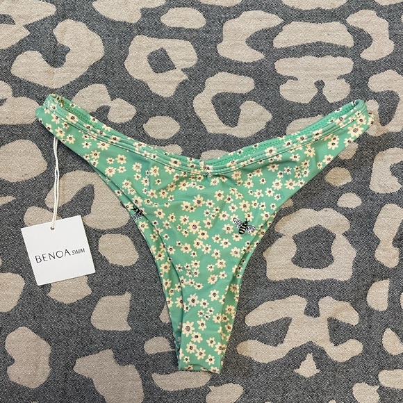 ‼️SOLD‼️ - Picture 5 of 7